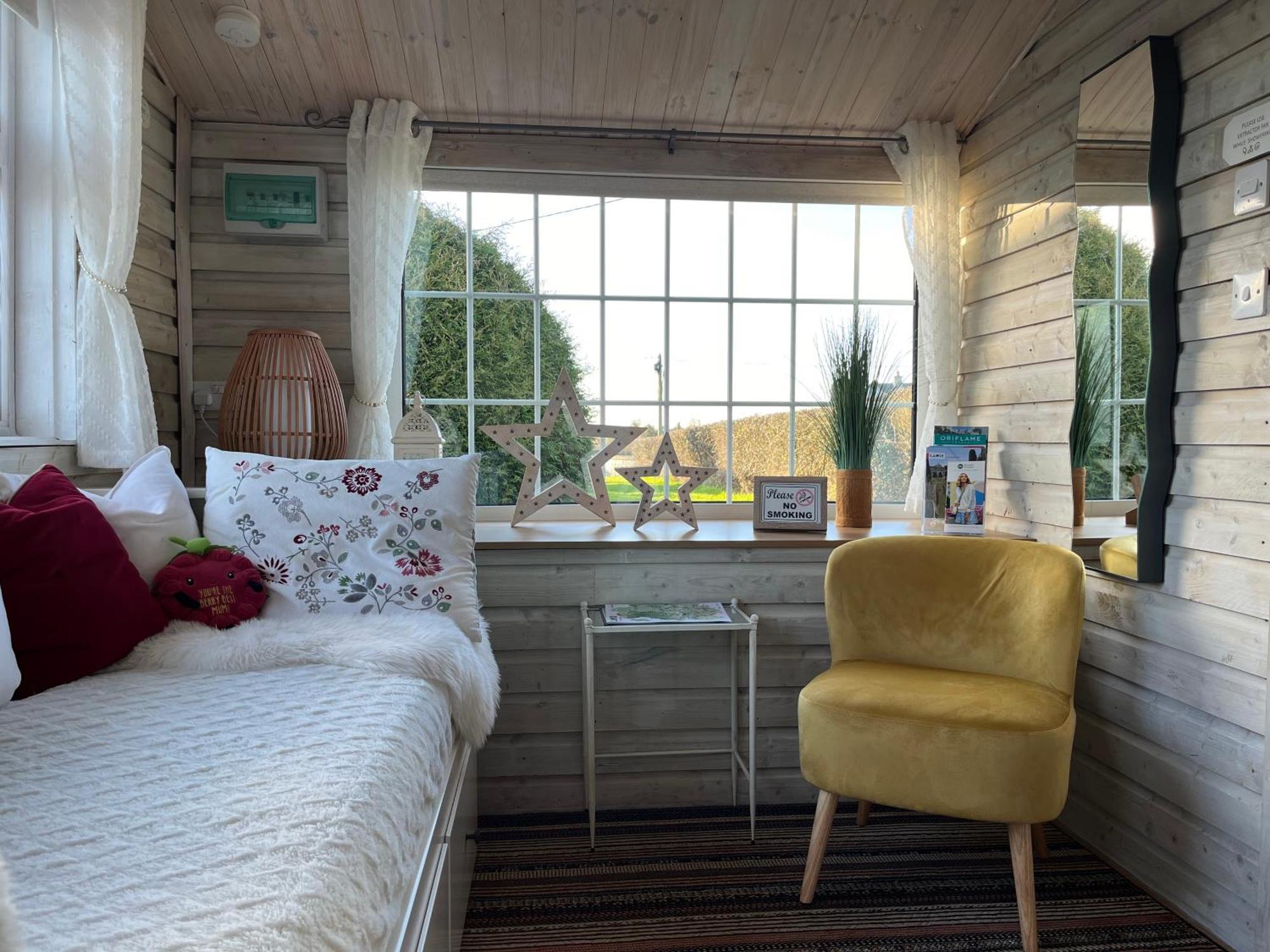 Adorable Cabin In The Countryside Port Laoise Exterior foto
